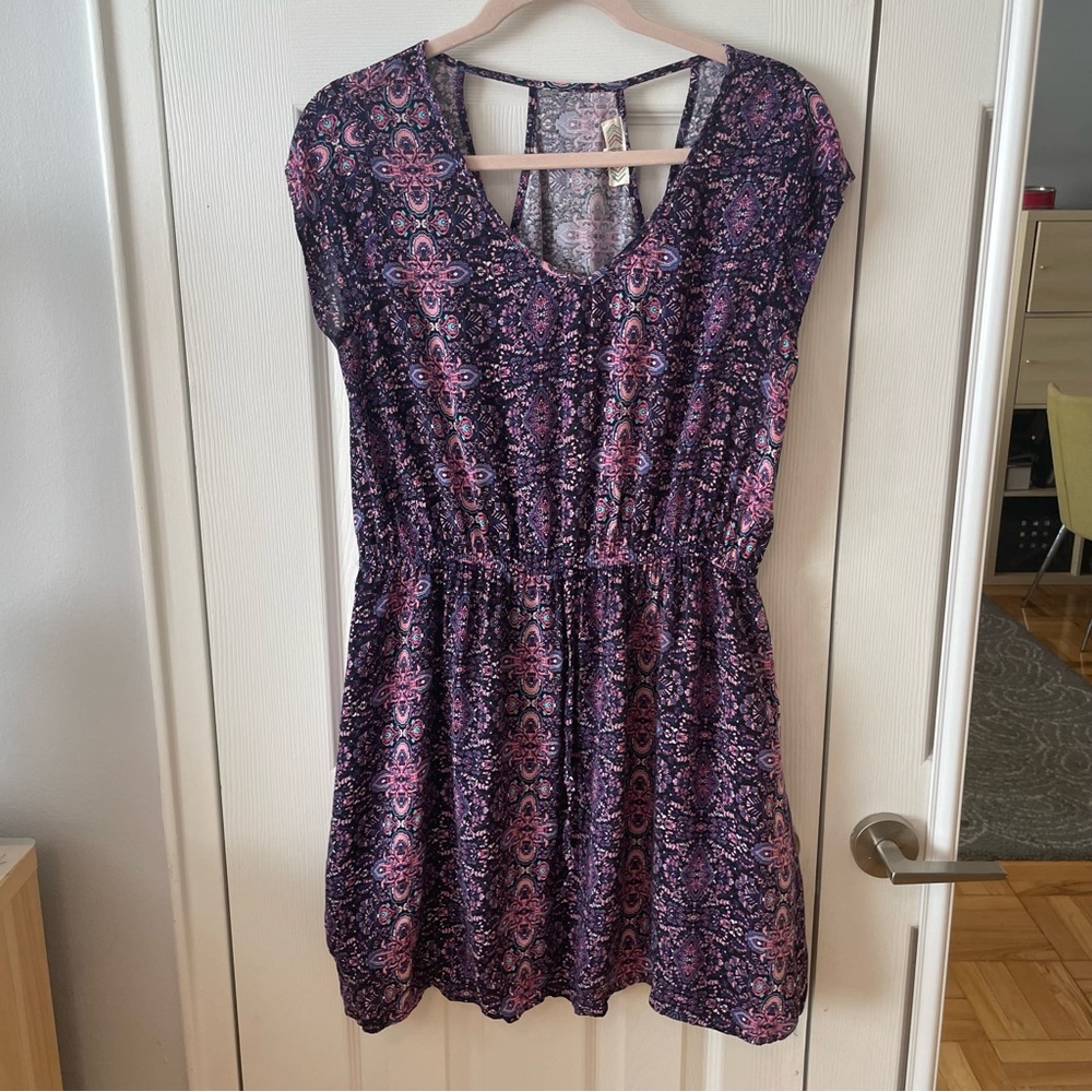 Pink rosé short pattern dress with elastic in waist size L